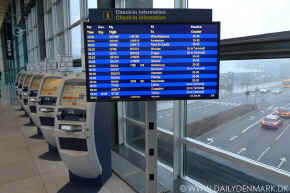 copenhagen airport 2.jpg (134250 byte)
