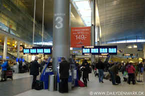 copenhagen_airport.jpg (110439 byte)